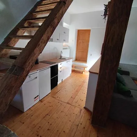 - Stara Stajnia - Na Krancu Swiata * Miłków