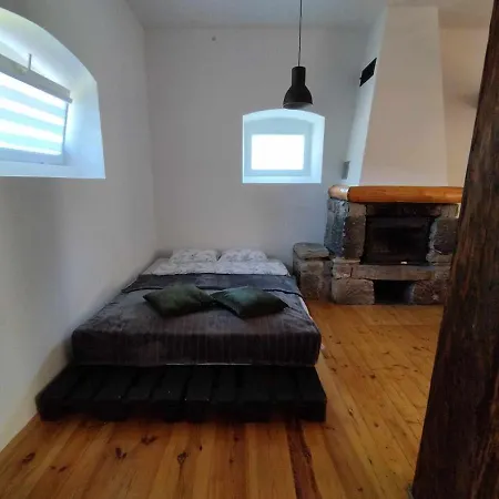 - Stara Stajnia - Na Krancu Swiata Venkovský dům