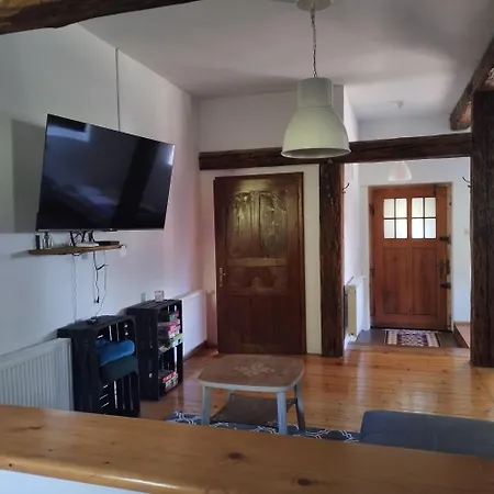 - Stara Stajnia - Na Krancu Swiata * Miłków