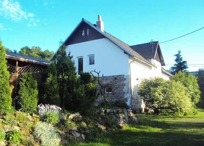 - Stara Stajnia - Na Krancu Swiata *