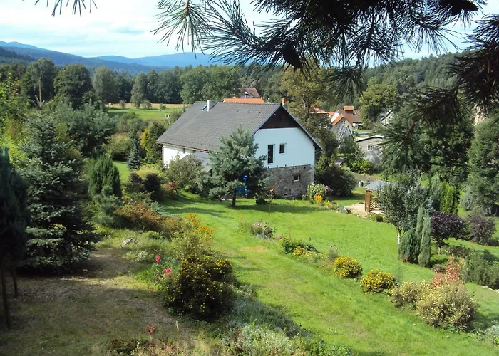 - Stara Stajnia - Na Krancu Swiata